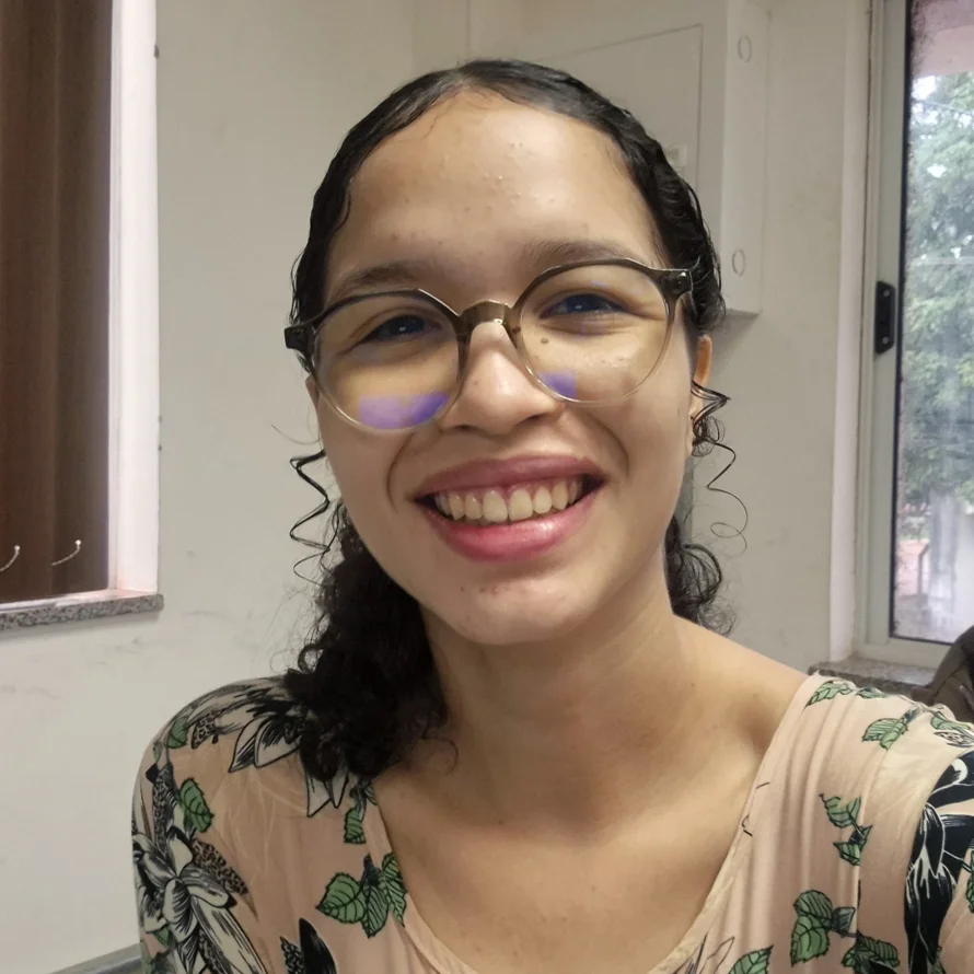 Isabelle Vitória Santiago