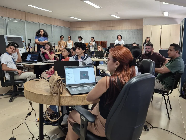 Corte a Laser para Materiais Didáticos (Semana da Informática Educacional)